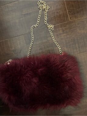 Faux Fur Chain Strap Clutch - Deep Wine